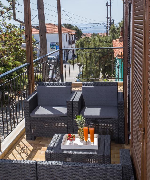 Apartment Mantsiou Old *